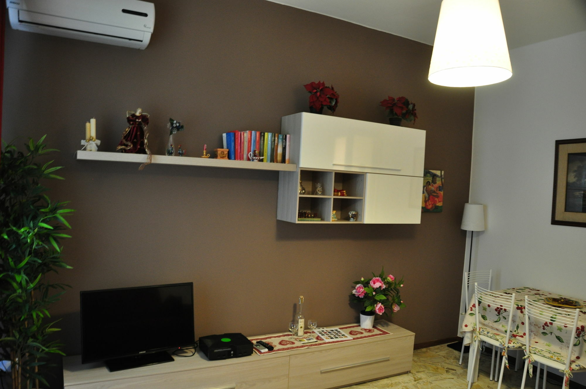 Apartamento A Casa Di Franci Parma Exterior foto