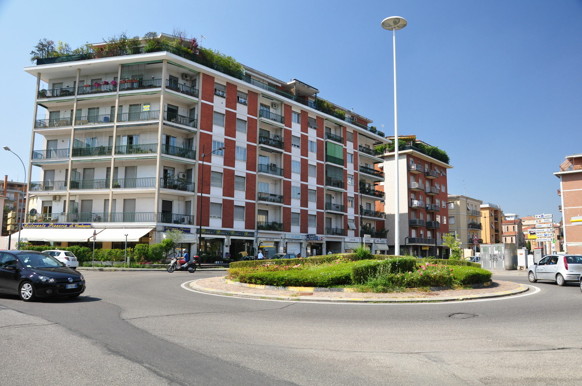 Apartamento A Casa Di Franci Parma Exterior foto